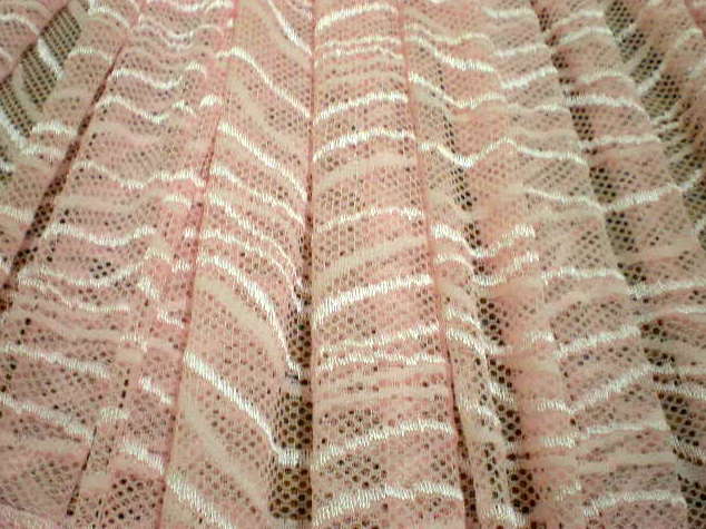 8.Lt Pink Wavey Lace